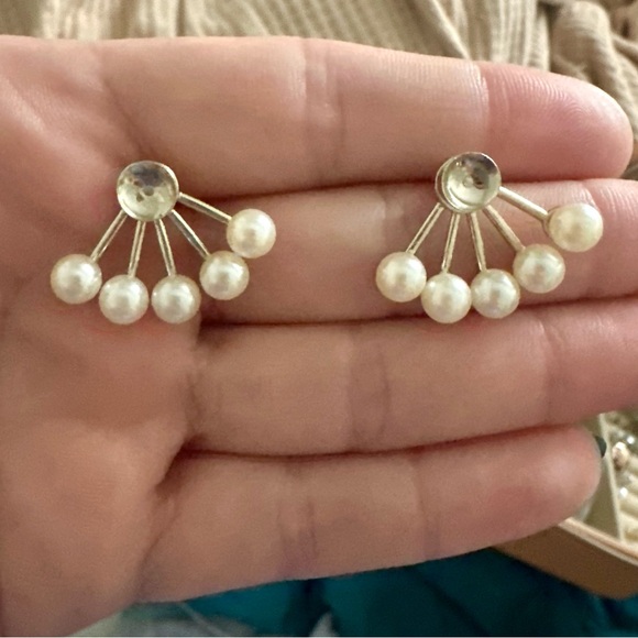 Vintage DIOR Rare Authentic Pearl Burst Behind-the-Lobe Earrings - Picture 5 of 8